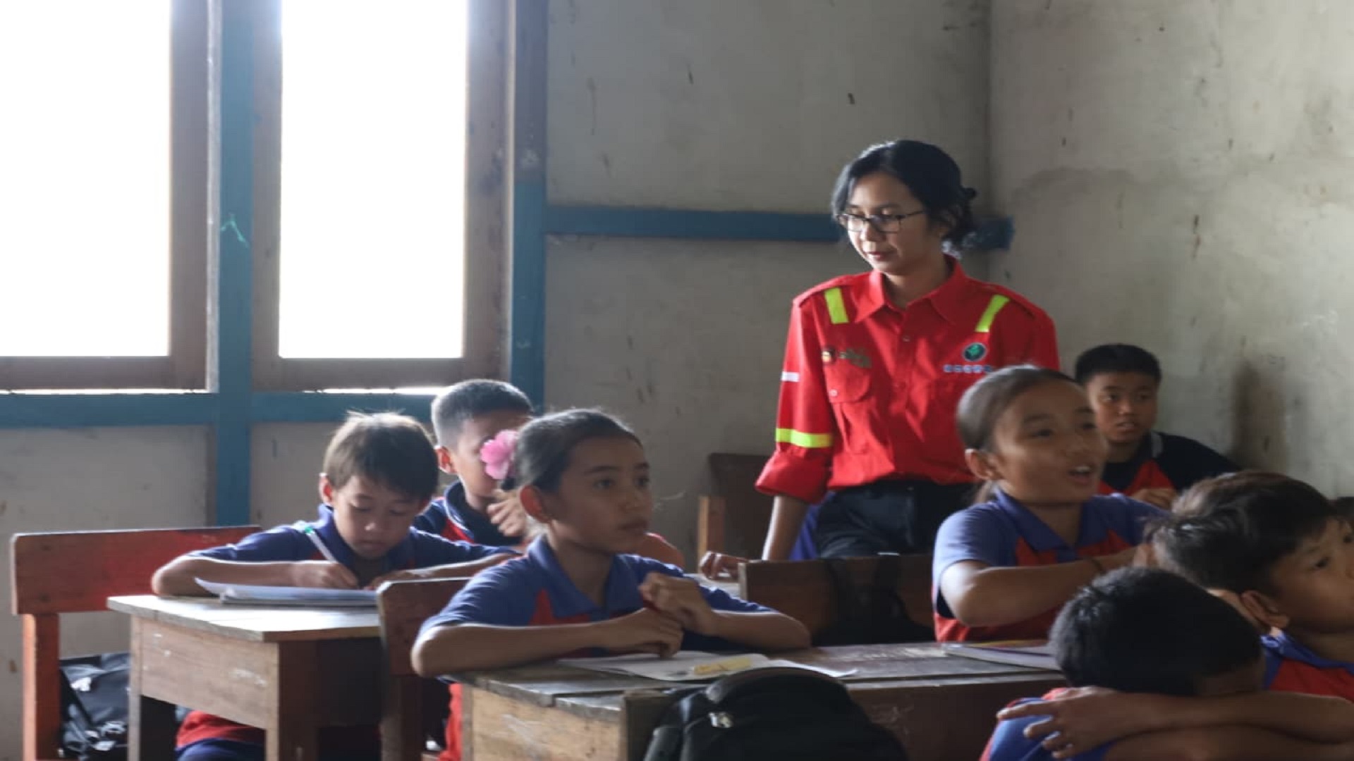 Program Mayawana Mengajar Disambut Antusias Siswa SDN 14 Simpang Hulu